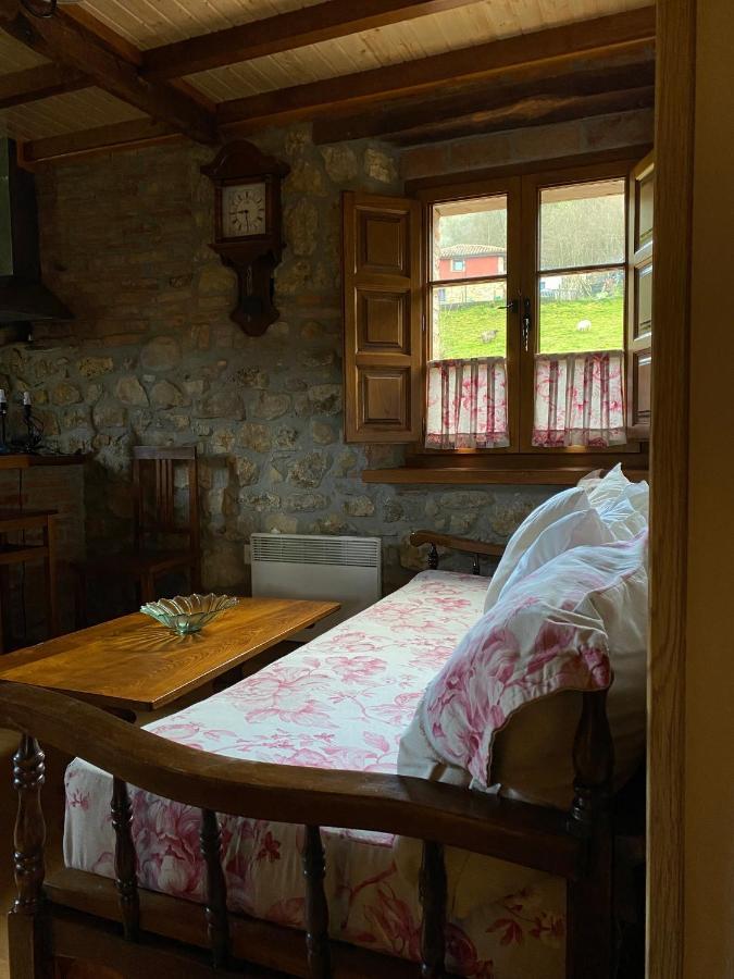 Apartamentos Rurales La Caviana Cangas de Onis Exterior photo