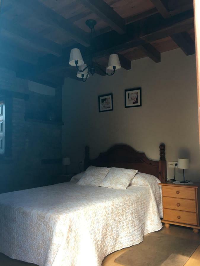 Apartamentos Rurales La Caviana Cangas de Onis Exterior photo